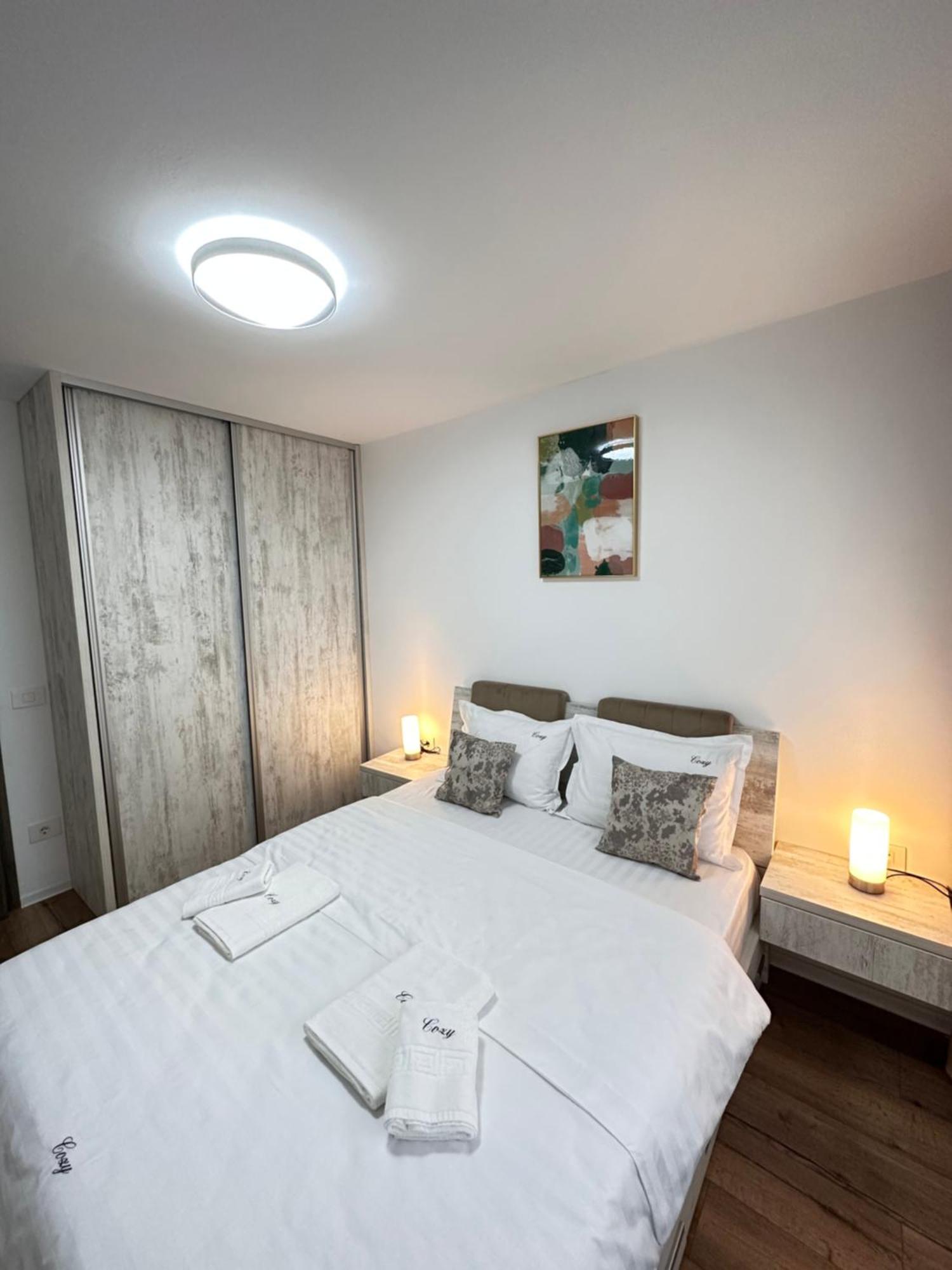 Deluxe Cozy Apartments - Coresi Mall #Brasov Exterior photo
